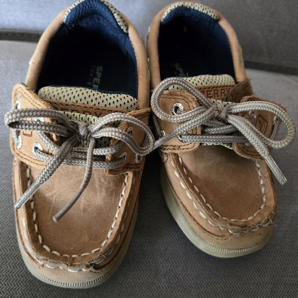 Sperry Toddler Brown Boat Shoes size 7